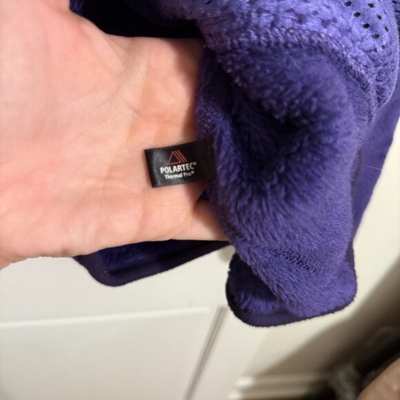 Patagonia Women's Synchilla Pull-Over in Ultra Violet Purple - Picture 7 of 8